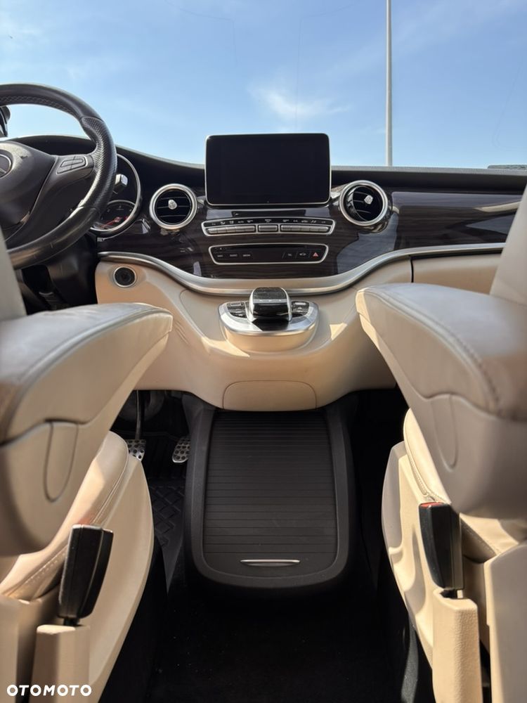 Mercedes-Benz Klasa V 250 (BlueTEC) d Avantgarde 7G-Tronic (d³ugi) - 30