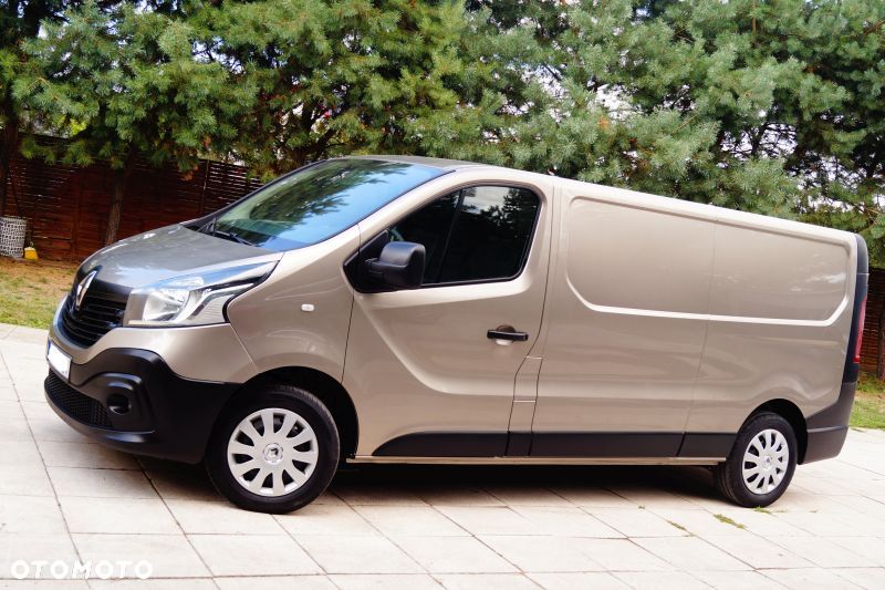 Renault Trafic - 2