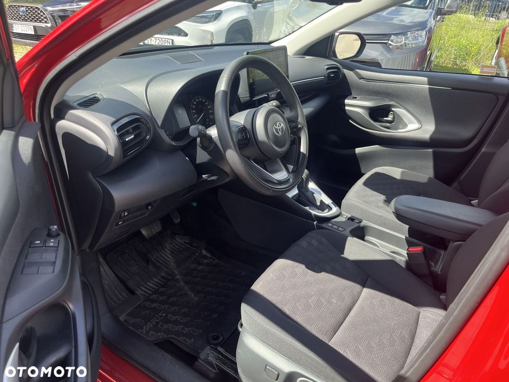 Toyota Yaris - 15