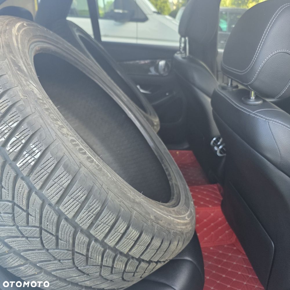Mercedes-Benz GLC 300 4-Matic - 25