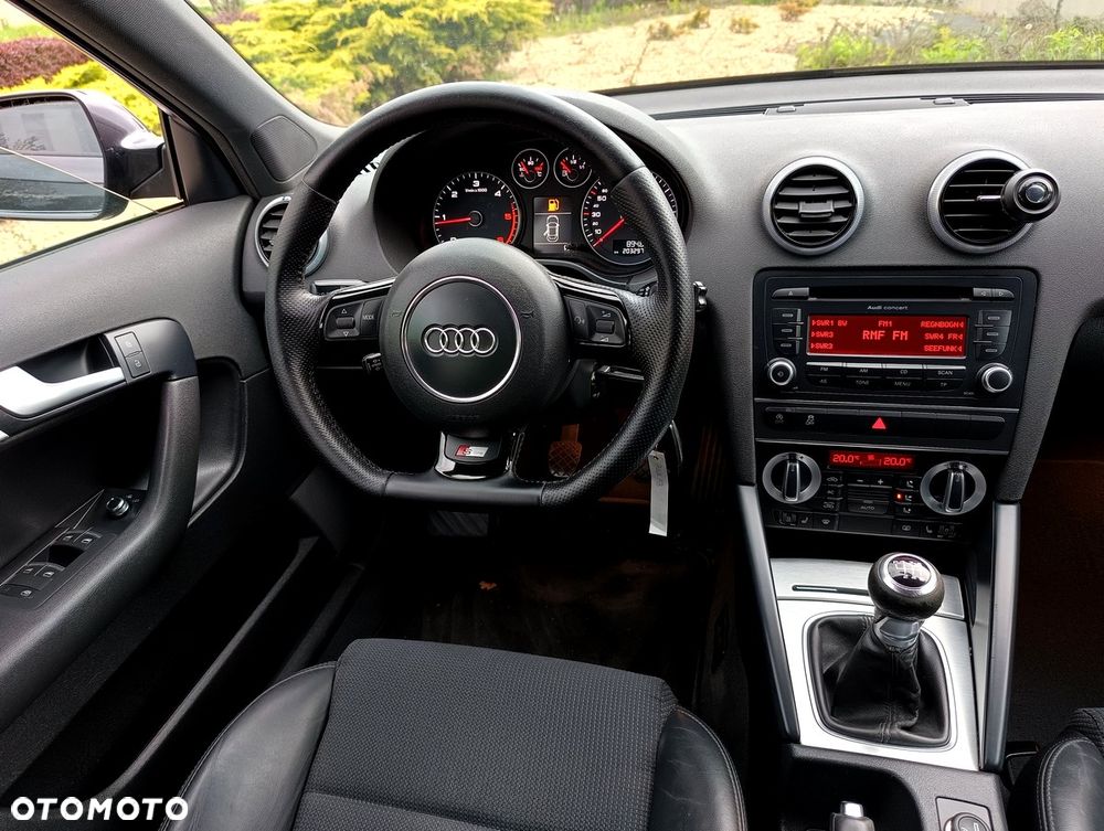 Audi A3 Sportback 2.0 TDI DPF S line Sportpaket - 23