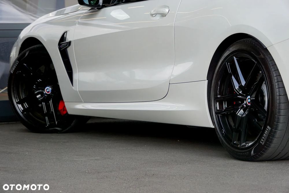 BMW M8 - 14