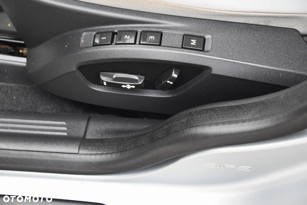 Volvo V50 T5 AWD Summum - 14