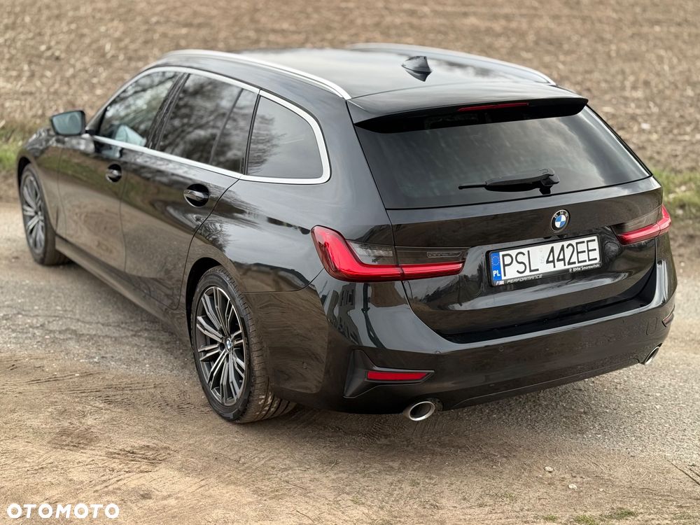 BMW Seria 3 320d - 28