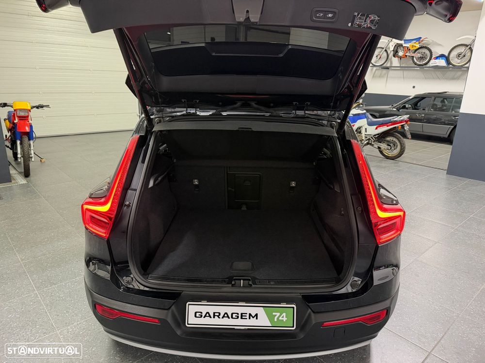 Volvo XC 40 2.0 D3 - 29
