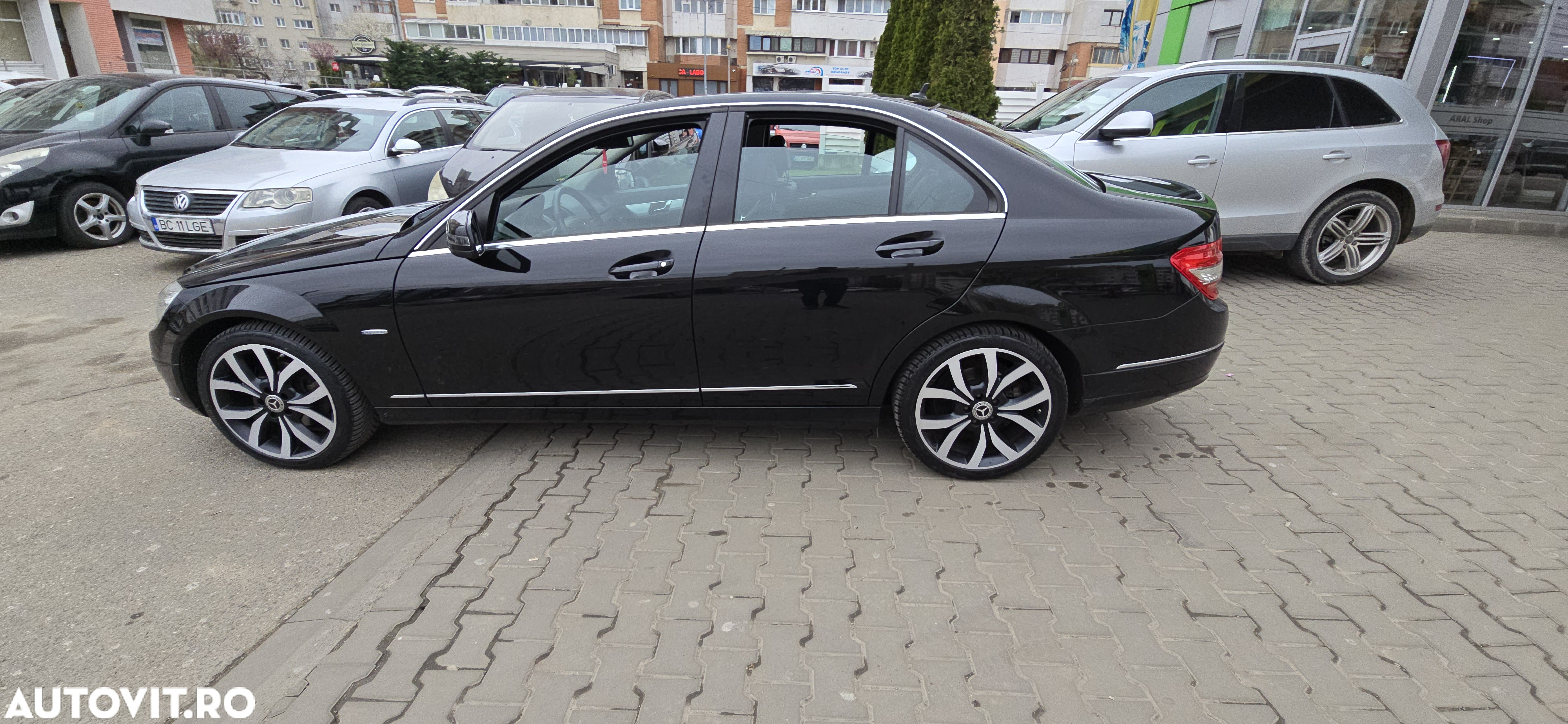Mercedes-Benz C 180 CGI Automatik BlueEFFICIENCY Avantgarde - 5