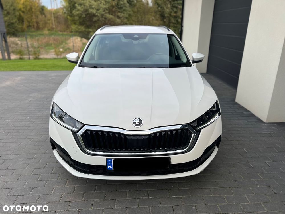 Skoda Octavia - 8
