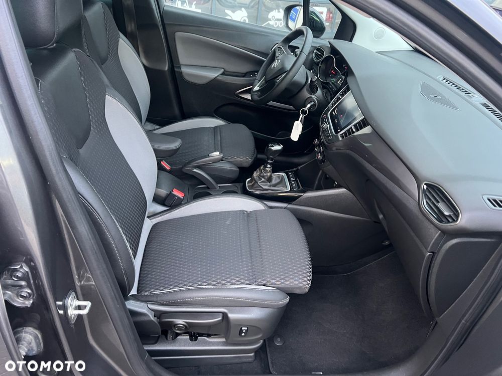 Opel Crossland X - 24