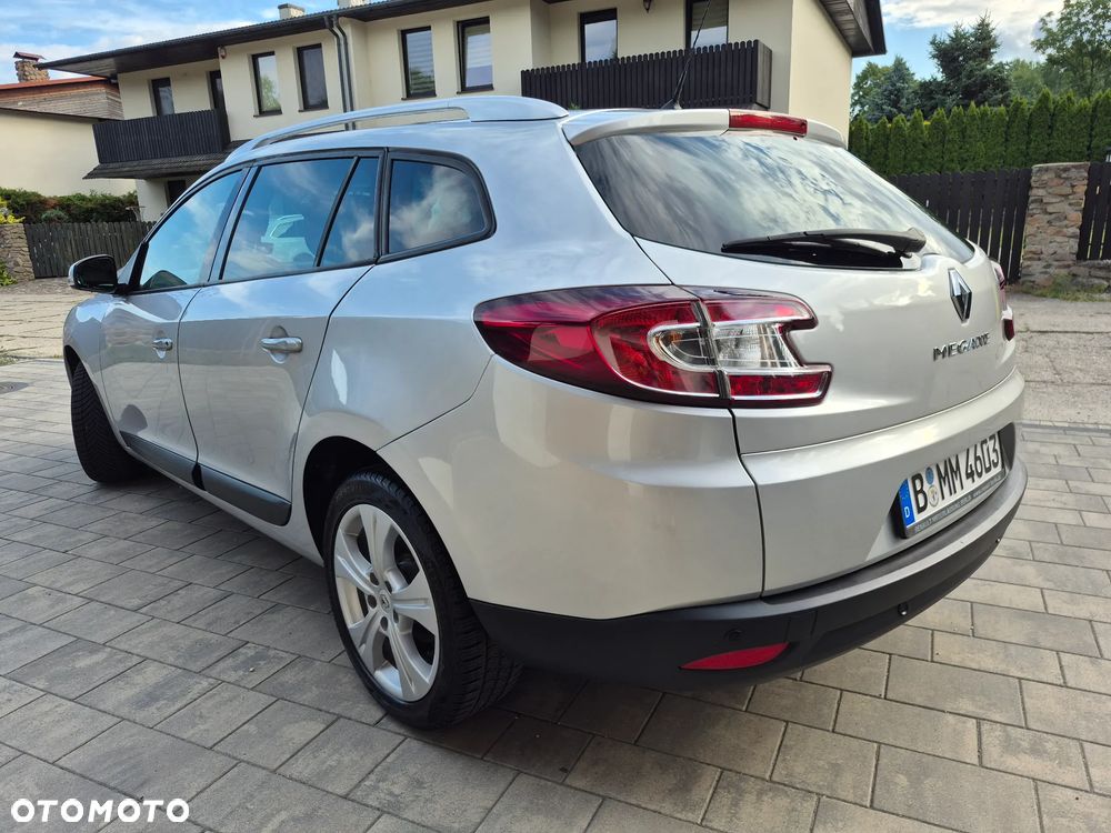Renault Megane 1.6 16V Expression Euro5 - 4