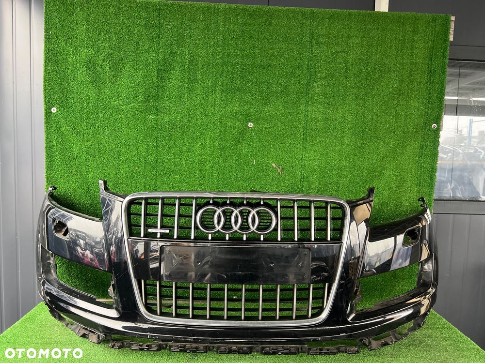 Zderzak Audi Q7 4L0  lift 09-15 - 1