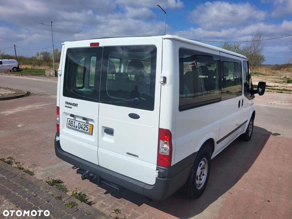 Ford Transit - 9