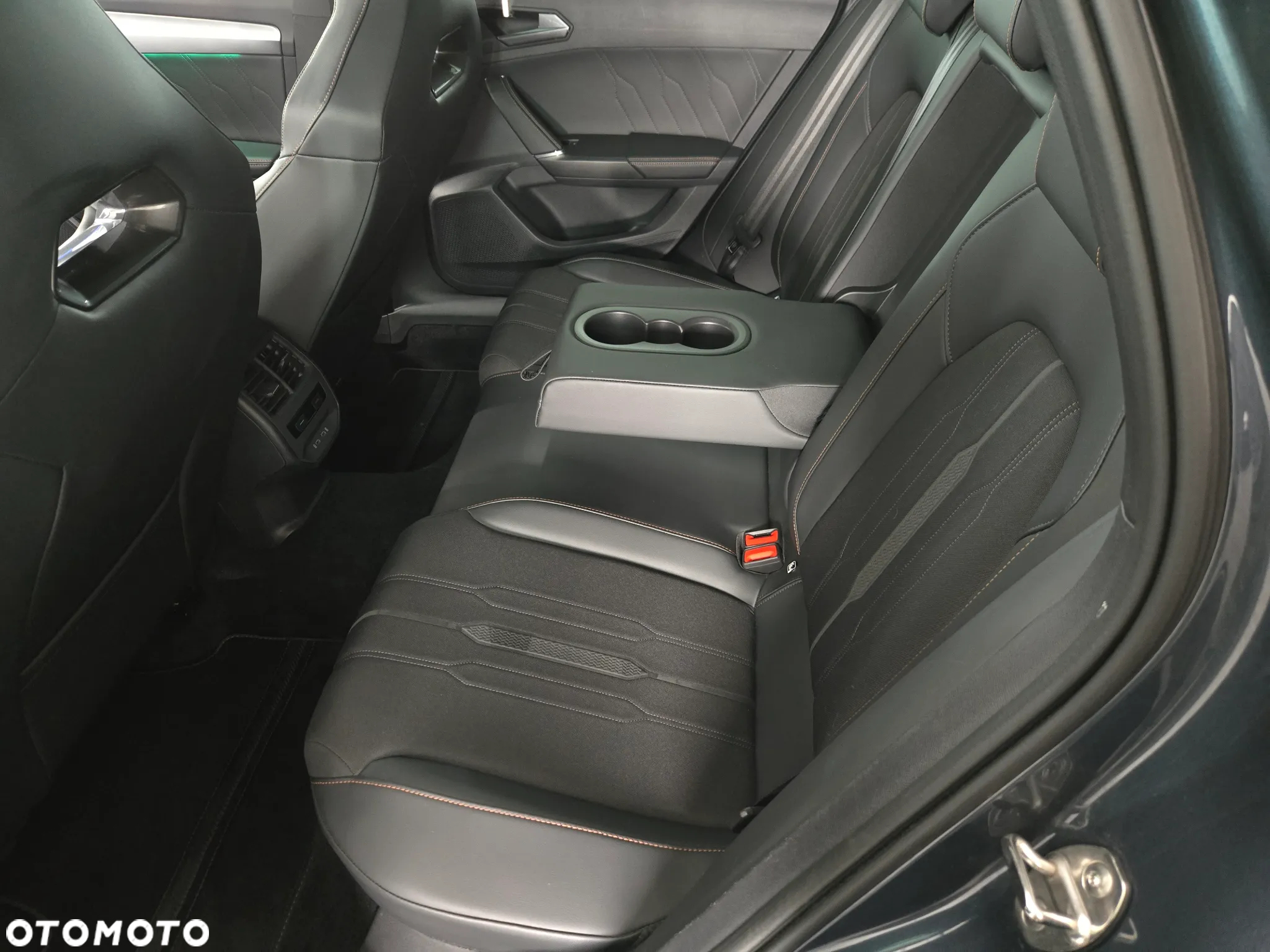 Cupra Formentor VZ 2.0 TSI 4Drive DSG - 30