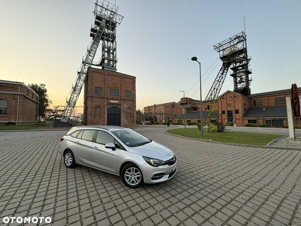 Opel Astra - 32