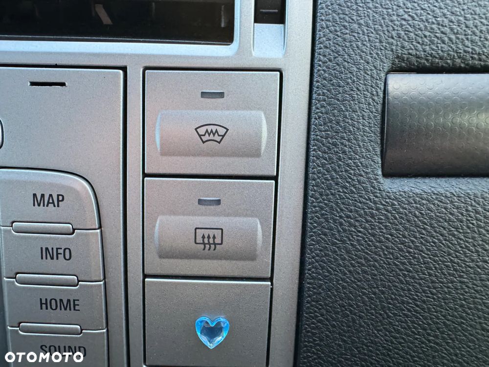 Ford Kuga 2.0 TDCi 4x4 Titanium - 18