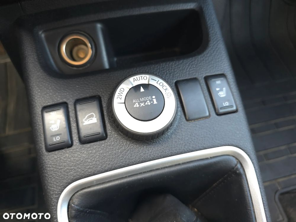 Nissan X-Trail 2.0 dCi LE - 29