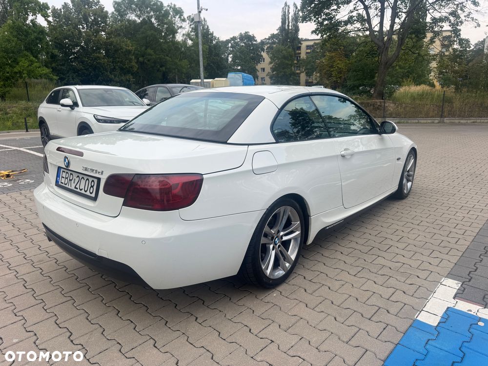 BMW Seria 3 320d - 29