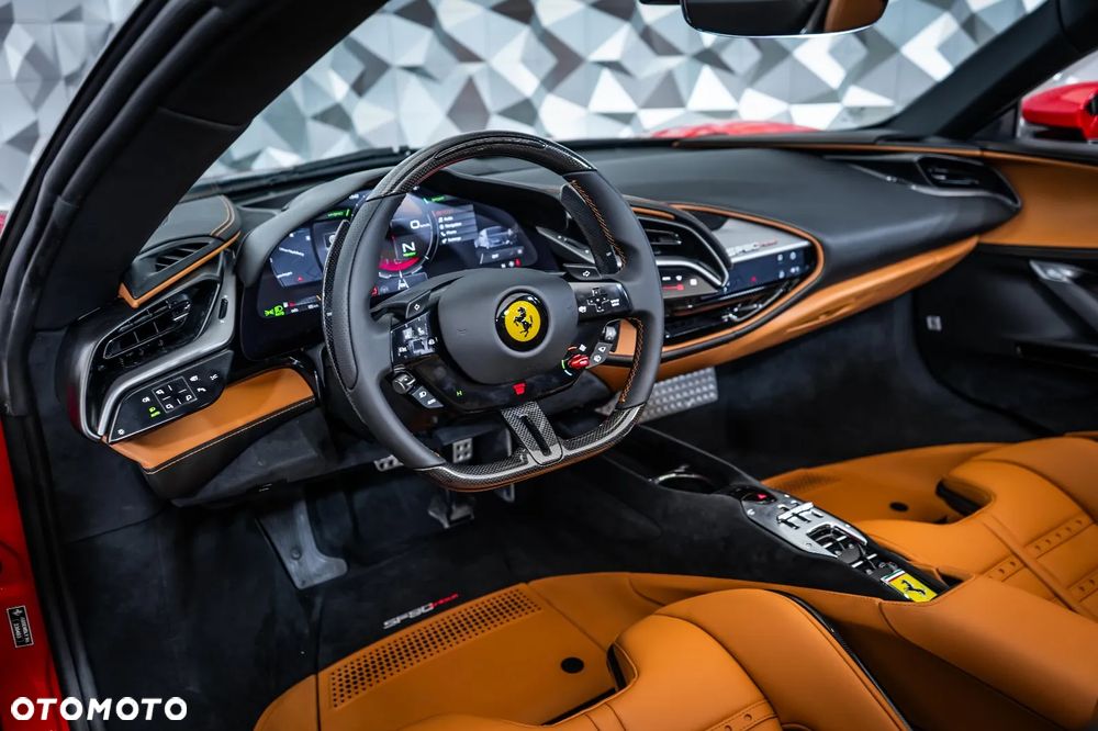 Ferrari SF90 Spider - 24