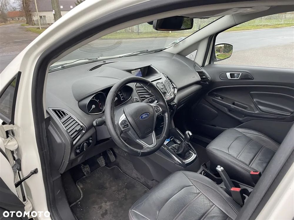 Ford EcoSport - 23