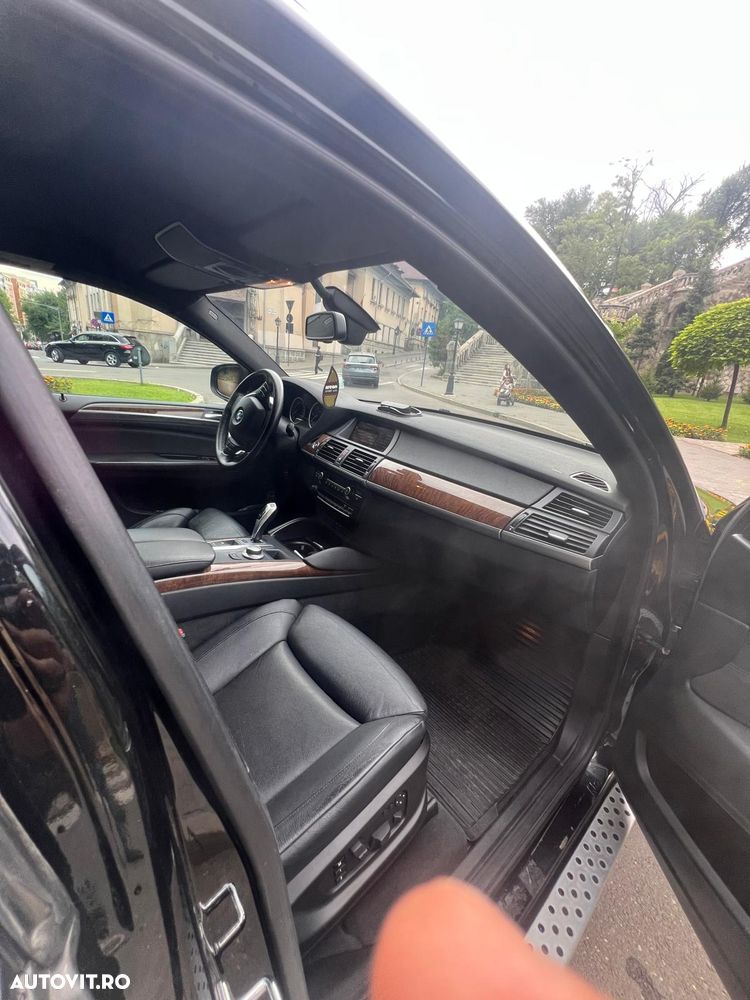 BMW X6 - 14