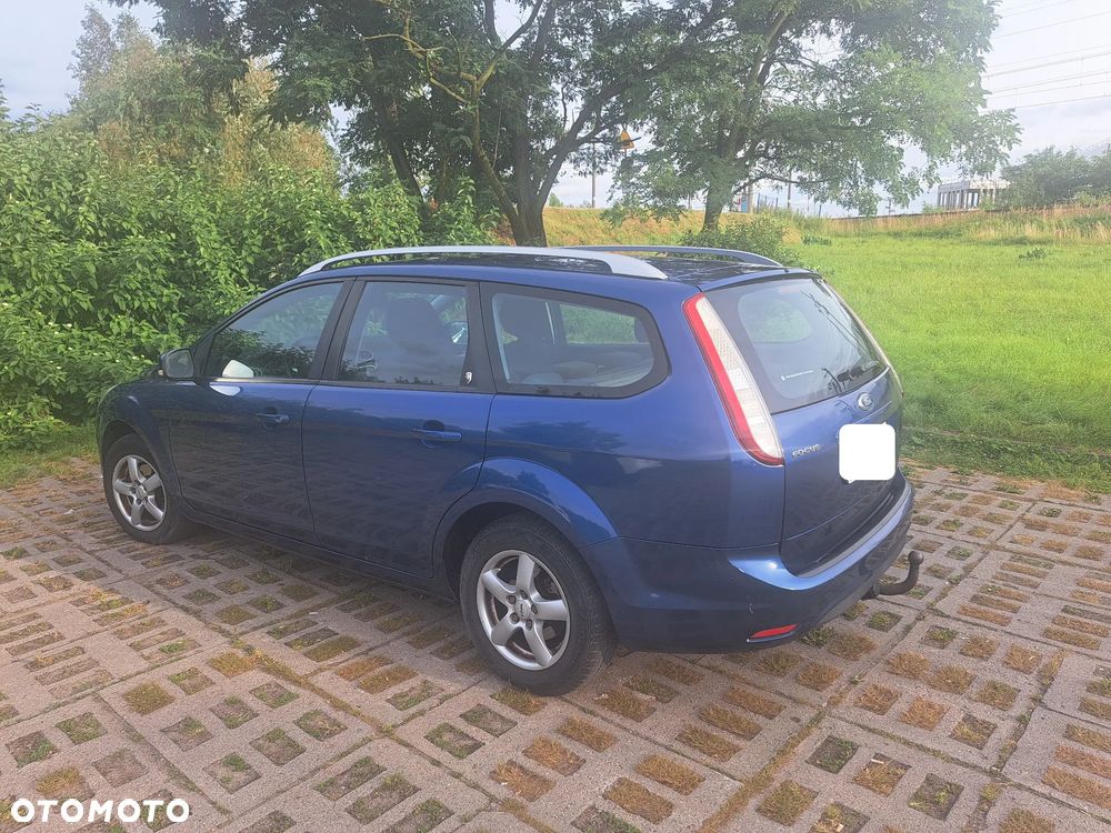 Ford Focus 2009 photo 4