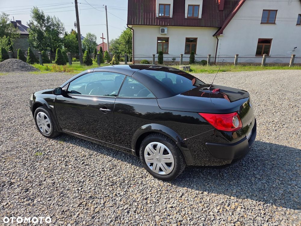 Renault Megane 2.0 Privilege - 11