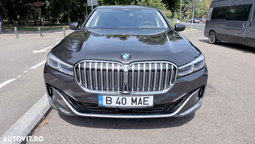 BMW Seria 7 740d xDrive MHEV - 1