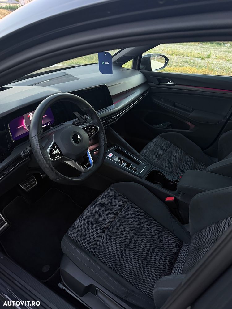 Volkswagen Golf - 7