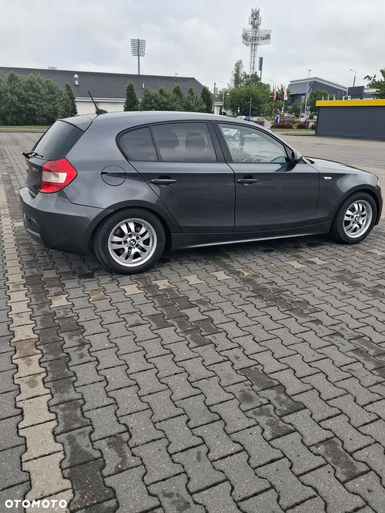 BMW Seria 1 120d - 7