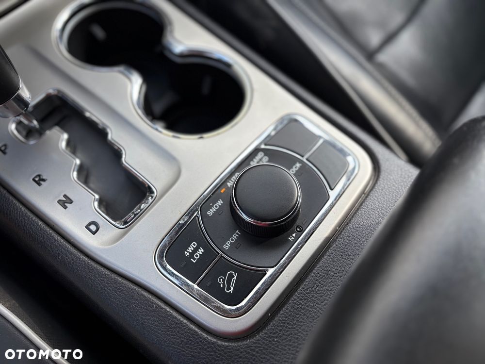 Jeep Grand Cherokee 5.7 V8 HEMI 4WD Automatik Overland - 15