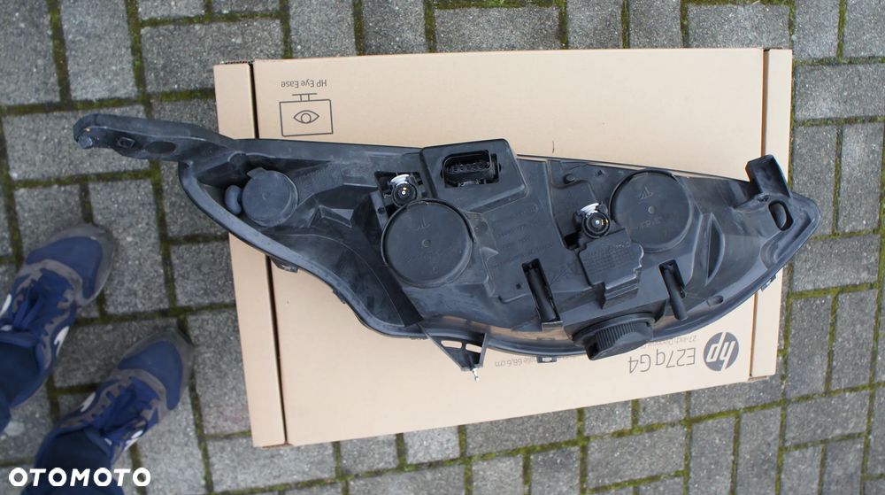 PRZEDNIA LEWA PRAWA LAMPA FORD B-MAX B MAX - 7