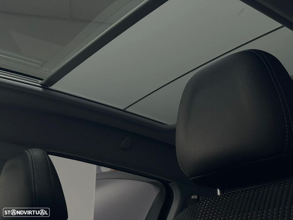 Peugeot 2008 1.2 PureTech Allure EAT6 - 18