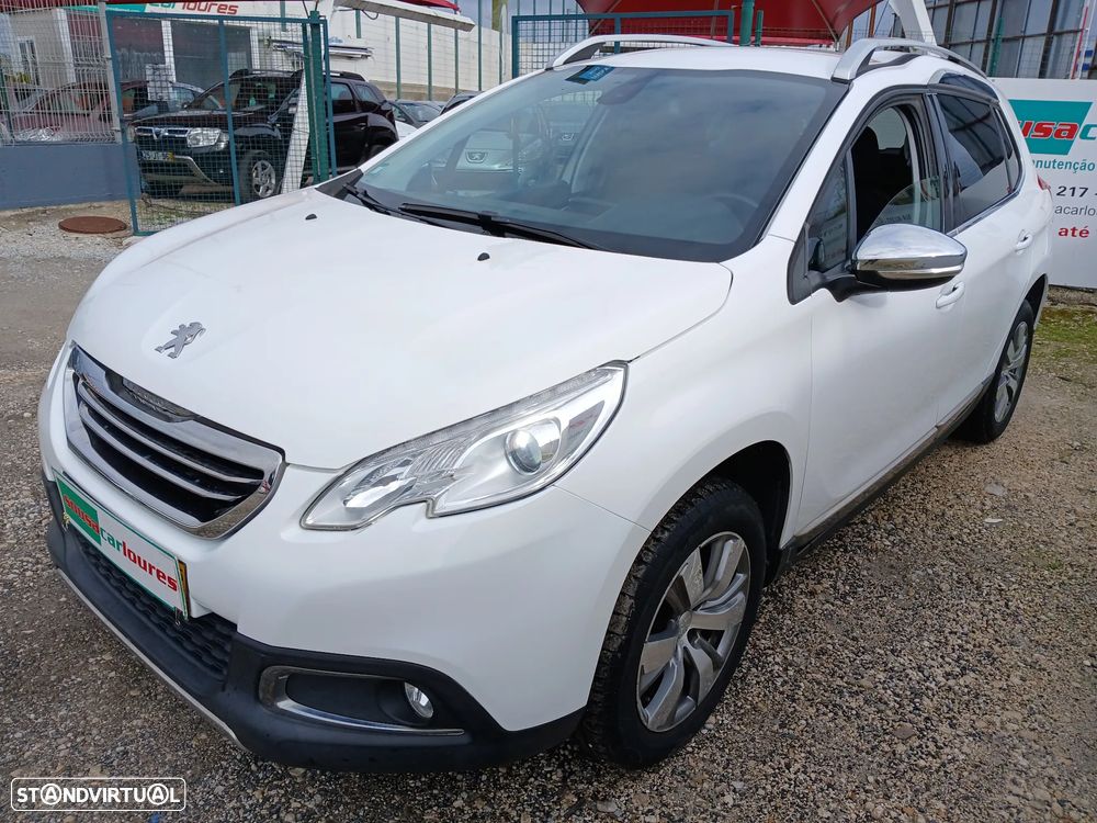 Peugeot 2008 1.2 PureTech Style - 3