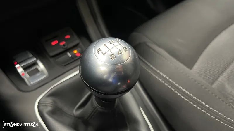 Alfa Romeo Giulietta 1.6 JTDM Super - 26