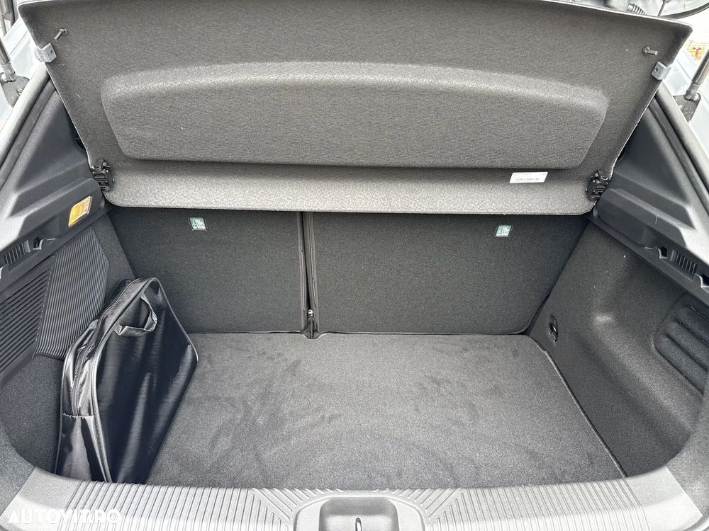 Renault Clio VI E-Tech 160 HEV Esprit Alpine - 23