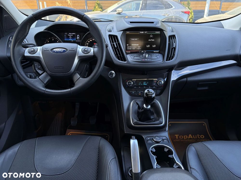 Ford Kuga 2.0 TDCi FWD Titanium - 34