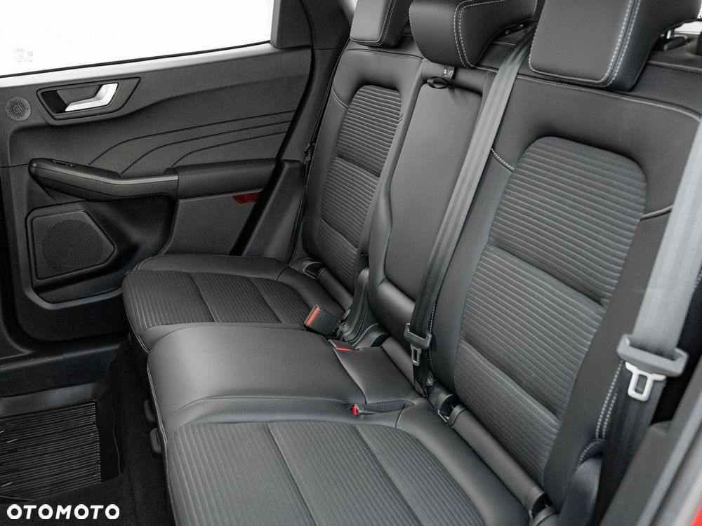 Ford Kuga 1.5 EcoBoost FWD Titanium X - 26