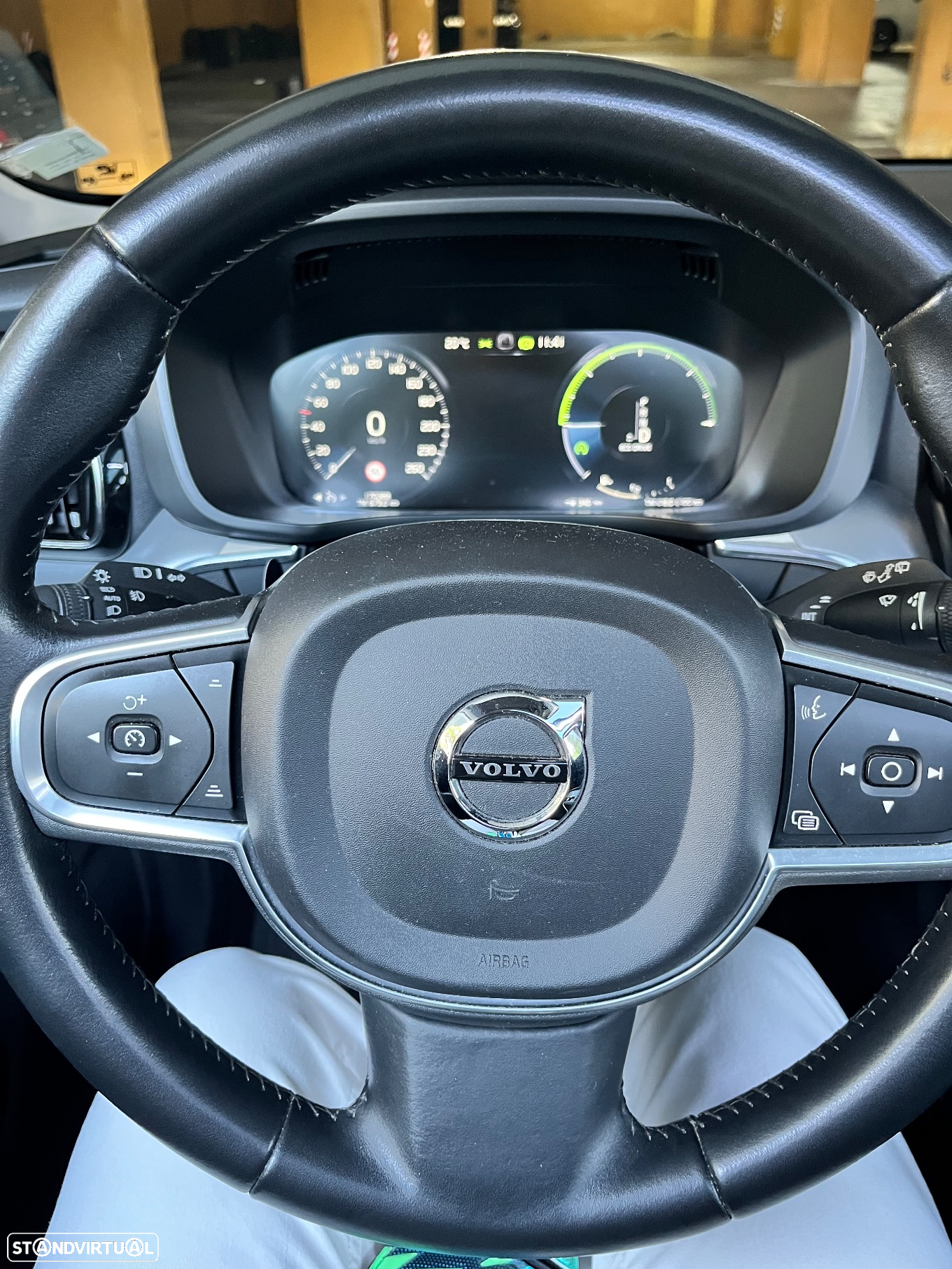 Volvo XC 60 2.0 D4 Momentum AWD Geartronic - 7