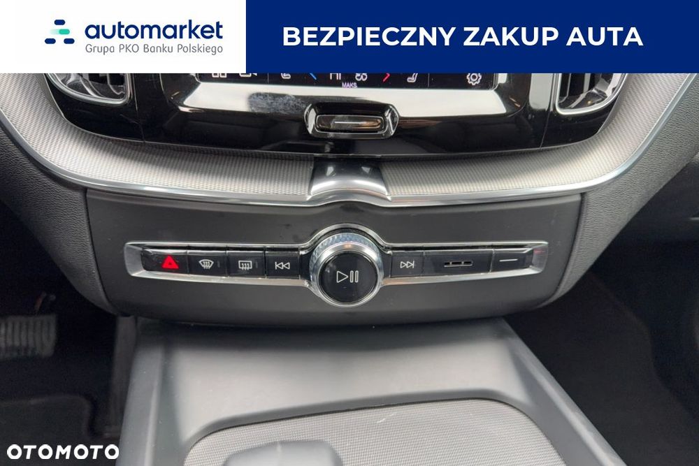 Volvo XC 60 B4 D AWD Plus Bright - 18