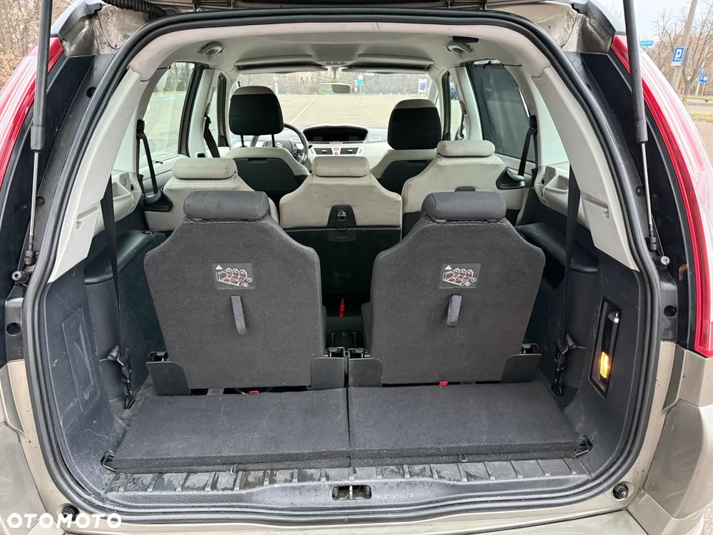 Citroën C4 Picasso - 26