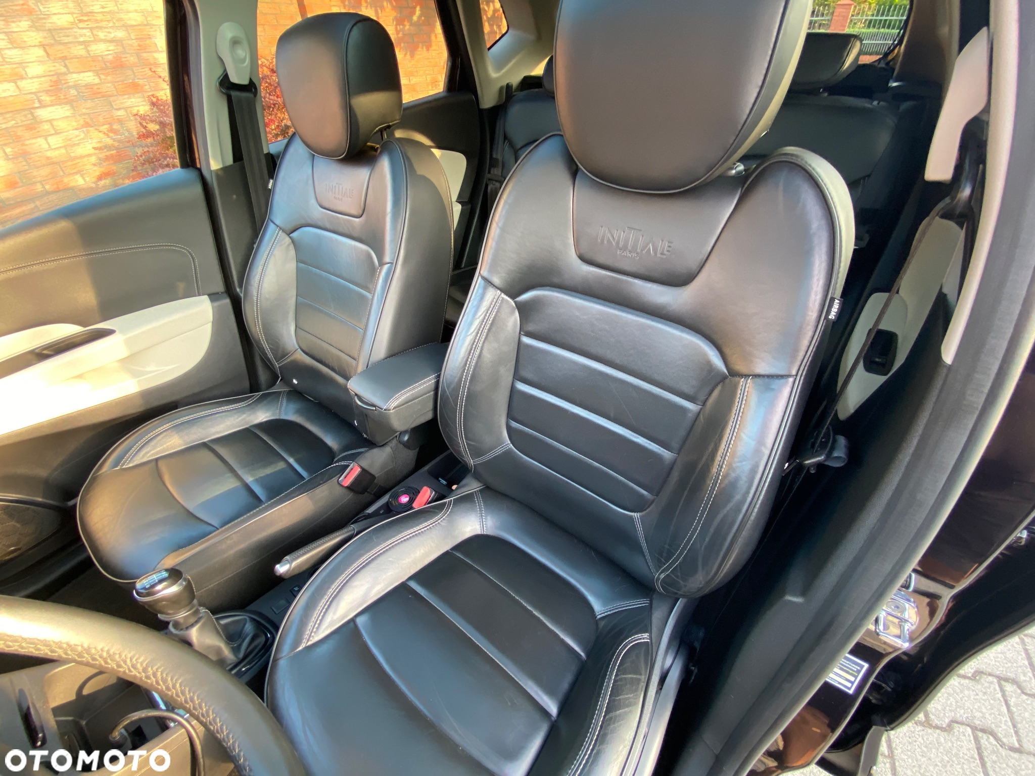 Renault Captur 1.2 Energy TCe Initiale Paris - 12