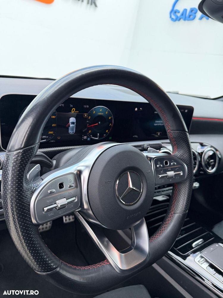 Mercedes-Benz A 180 7G-DCT Edition AMG Line - 12