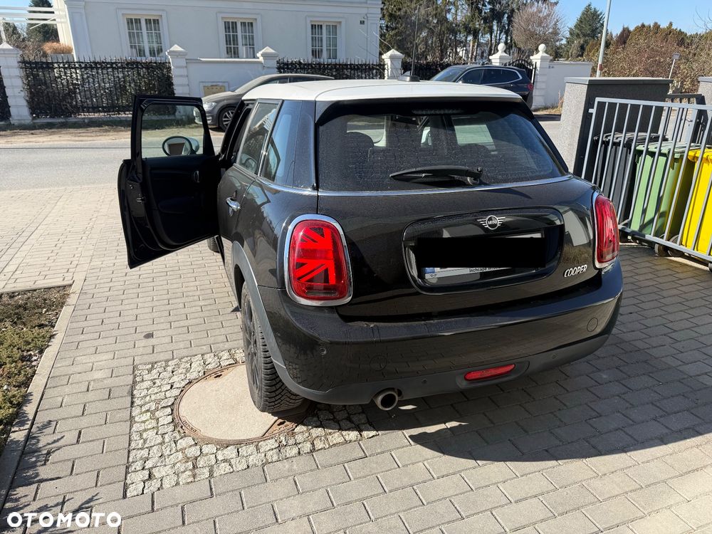 MINI Cooper Standard - 13