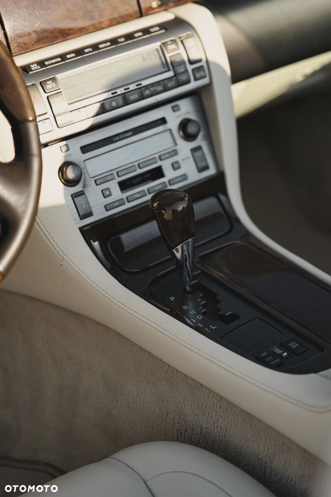 Lexus SC Prestige - 10