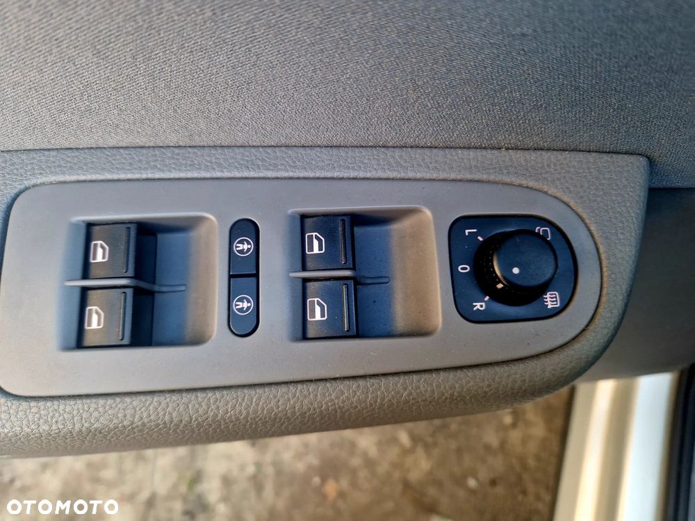 Seat Alhambra 2.0 TDI Style 4x4 - 32