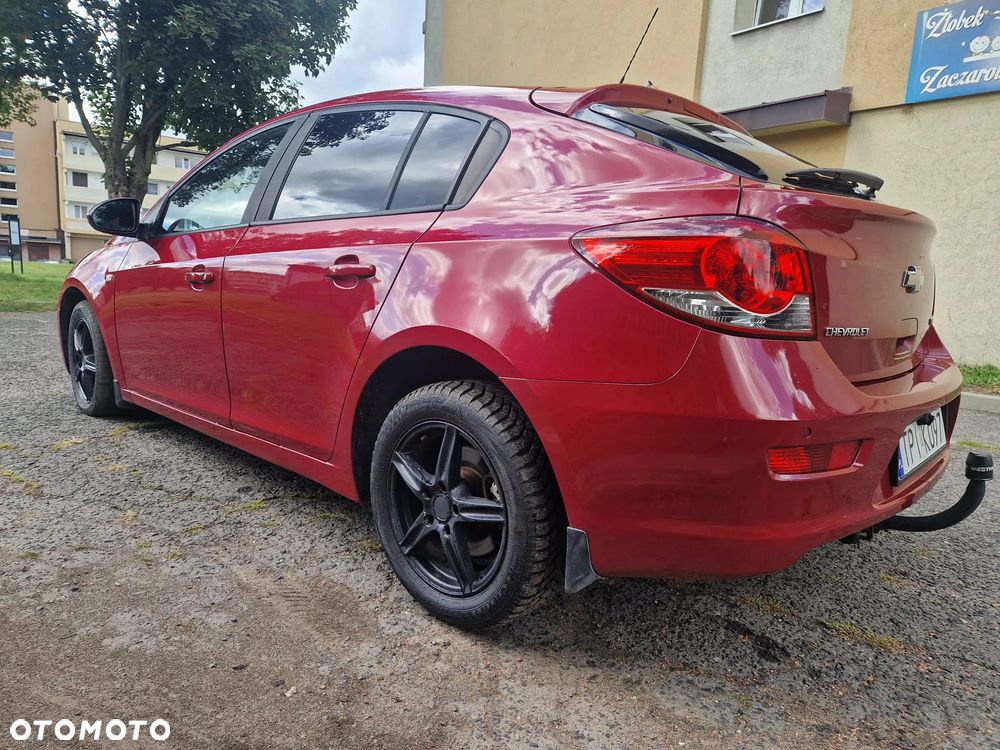 Chevrolet Cruze - 16