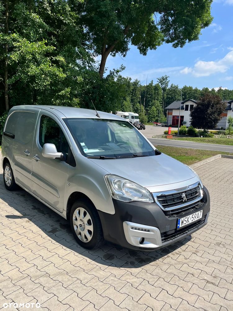 Peugeot Partner 1.6 BlueHDi Outdoor S&S - 2