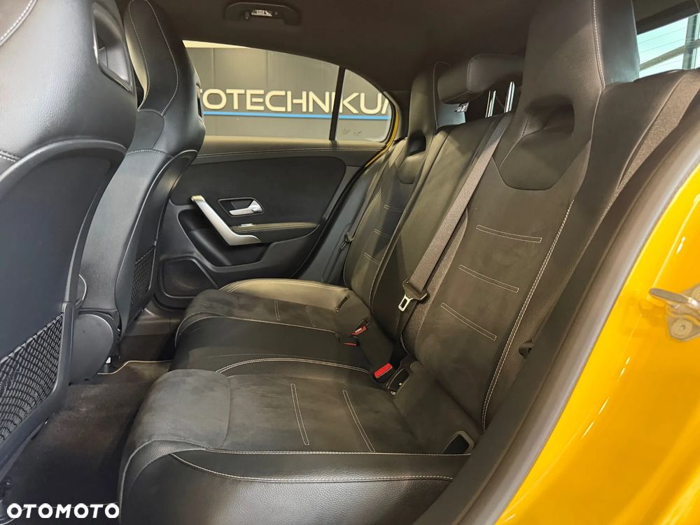 Mercedes-Benz Klasa A 180 7G-DCT Edition 2020 - 16