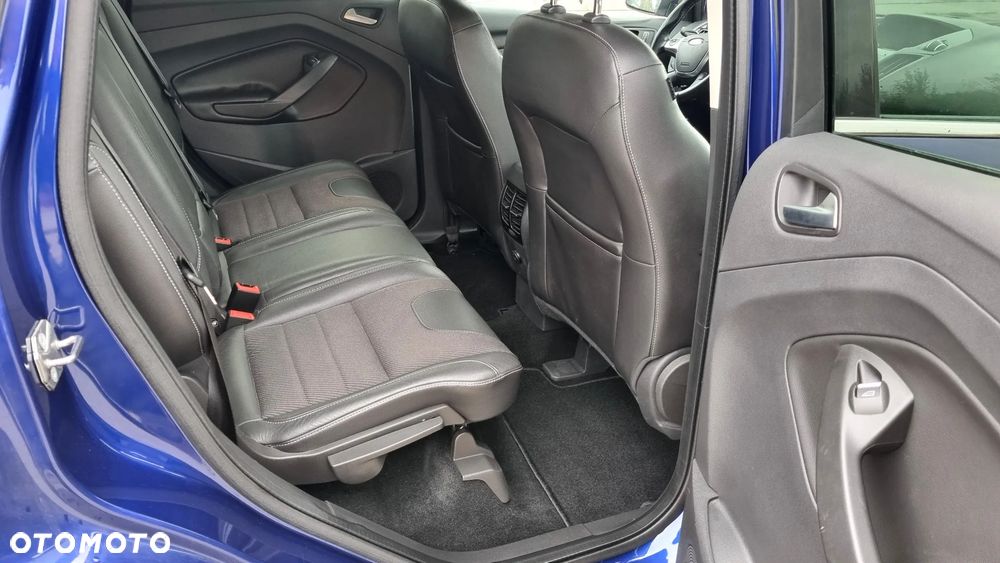 Ford Kuga 2.0 TDCi 2x4 Titanium - 15