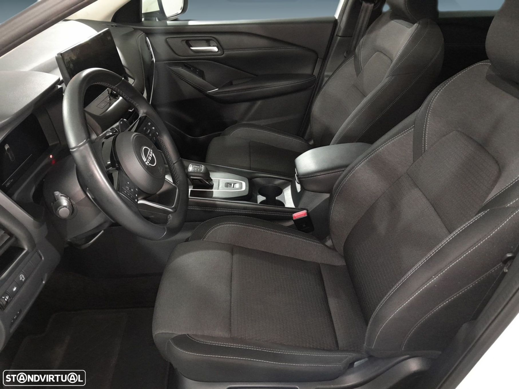 Nissan Qashqai 1.3 DIG-T N-Connecta Xtronic - 6