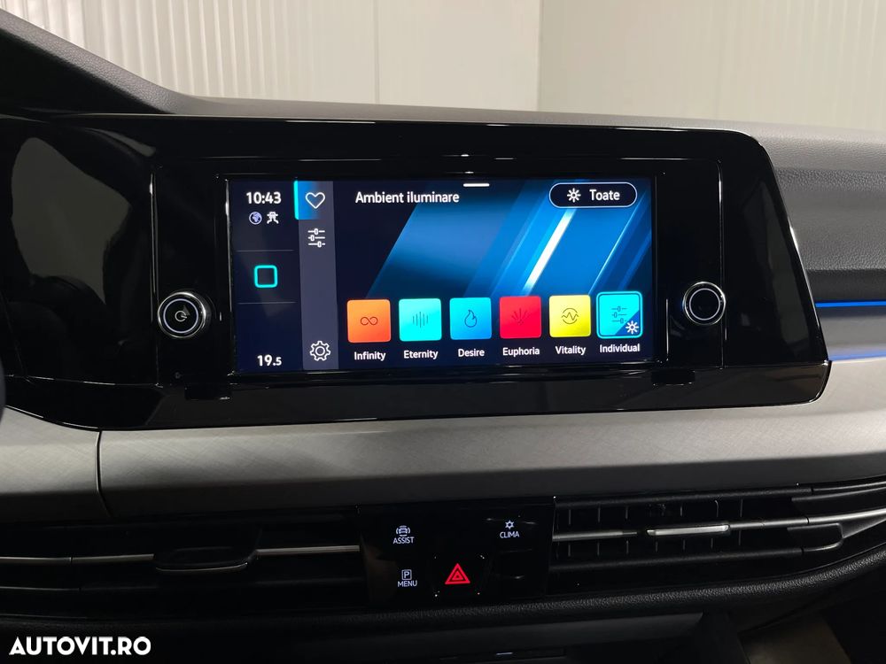 Volkswagen Golf 1.0 TSI Life - 21